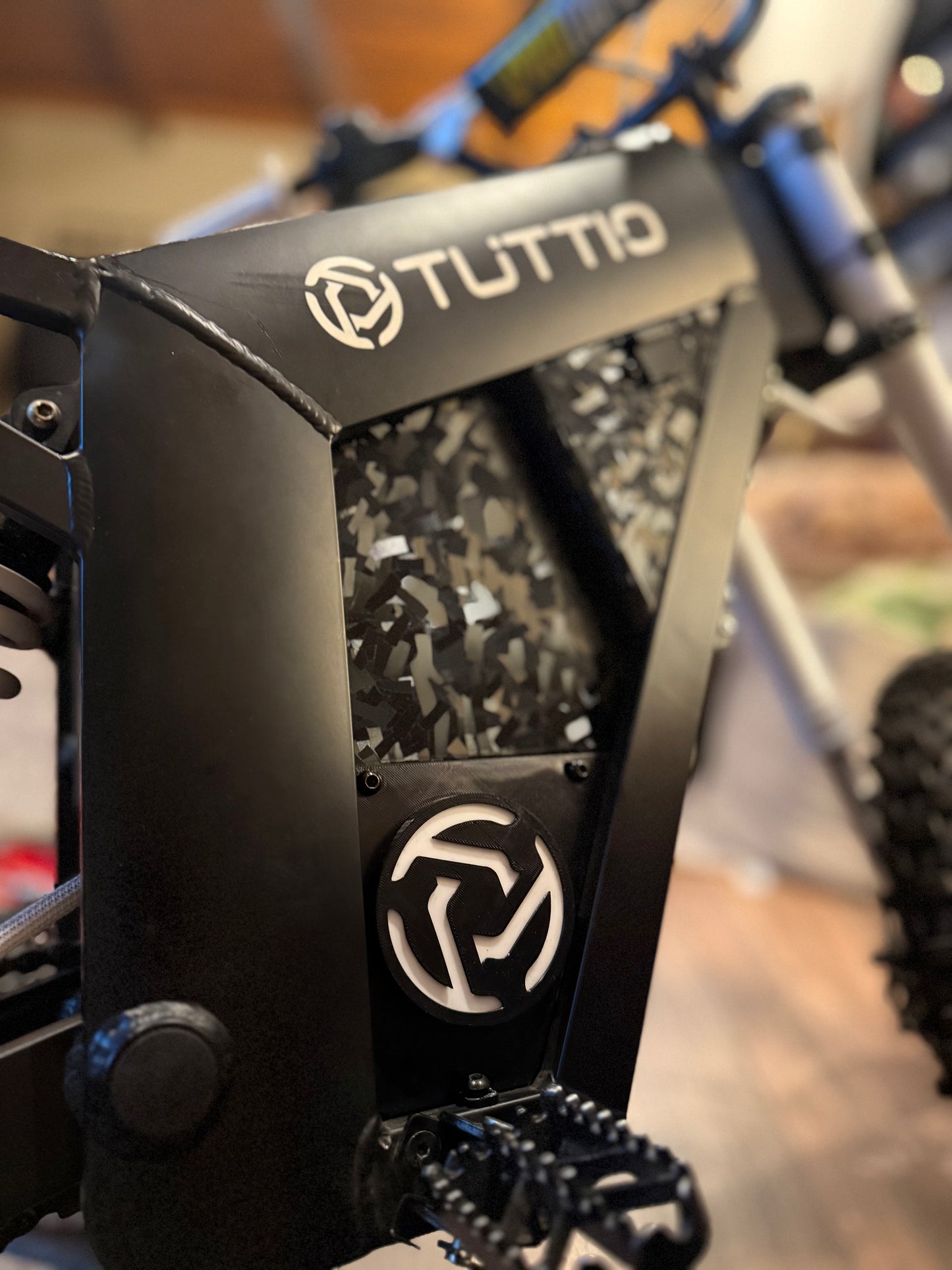 Motor cover for Tuttio